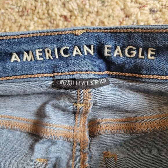 Women's Size 2 American Eagle Super Hi Rise Jeggings - Picture 5 of 7
